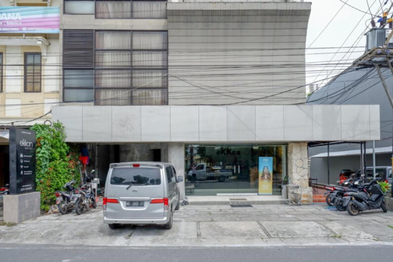 Sans Hotel Ekkon Yogyakarta By Reddoorz Ngabean Екстериор снимка