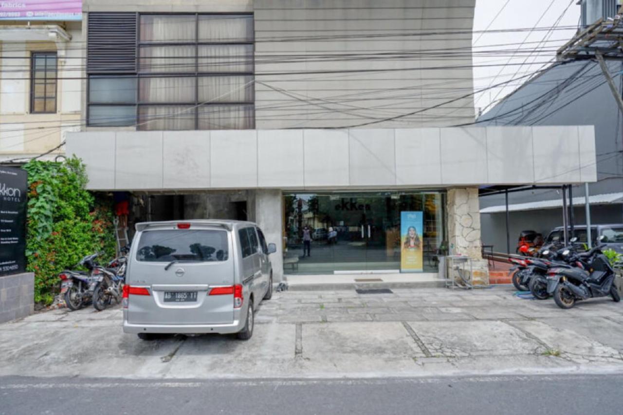 Sans Hotel Ekkon Yogyakarta By Reddoorz Ngabean Екстериор снимка