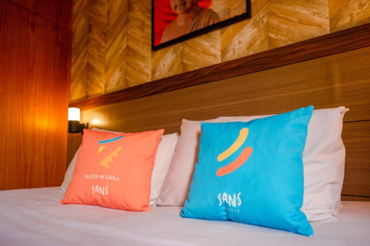 Sans Hotel Ekkon Yogyakarta By Reddoorz Ngabean Екстериор снимка